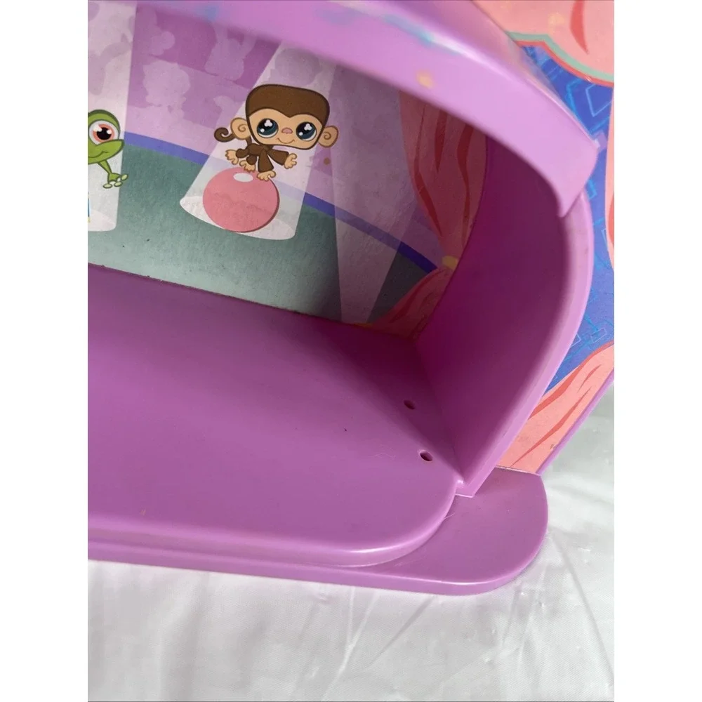 2007 Hasbro‎ Littlest Pet Shop Pink Stage Circus w/ Working Lights